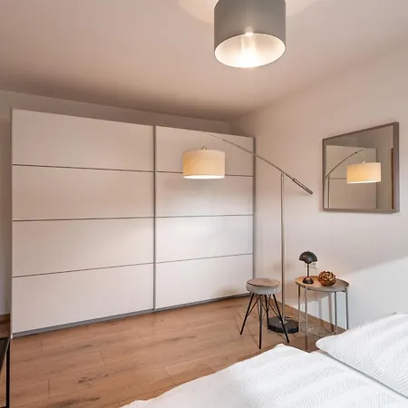 Apartment Karl Soll